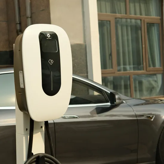Ocpp 1.6j RoHS a approuvé la boîte en carton OEM emballant le chargeur 32A Wallbox EV