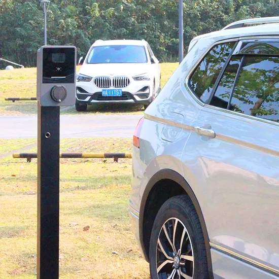 Contrôle APP Ocpp WiFi Blue Tooth 4G 32A Charge à domicile AC EV au point de charge de la station de chargeur avec CE RoHS