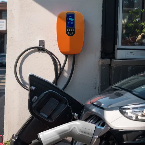 Green Science 7kw 32A Type 2 EV Wallbox avec station de recharge